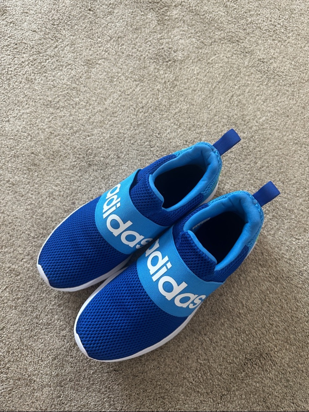 Kids adidas  Royal Blue Slip-On Sneakers cloud foam excellent condition size 6.5